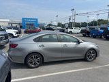 Used 2022 Kia Forte LXS image 3