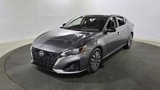 Used 2024 Nissan Altima 2.5 SV image 3