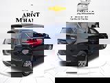 Used 2023 Chrysler Voyager LX image 4