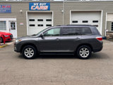 Used 2011 Toyota Highlander SE image 2