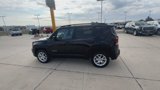 Used 2021 Jeep Renegade Latitude w/ Luxury Group I image 5