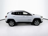 Used 2022 Jeep Compass Latitude w/ Convenience Group image 4