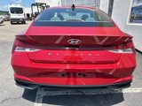 Used 2022 Hyundai Elantra SEL w/ Preferred Accessory Package image 4