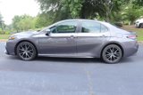 Used 2022 Toyota Camry SE image 5