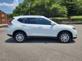 Used 2016 Nissan Rogue S w/ Appearance Package image 3