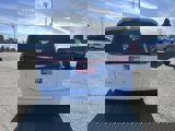 Used 2022 Chrysler Pacifica Touring-L image 4