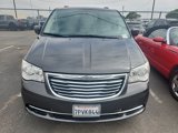 Used 2016 Chrysler Town & Country Touring image 2