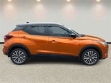 Used 2022 Nissan Kicks SV image 4