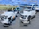 Used 2011 Chevrolet Suburban LT image 2
