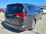 Used 2022 Chrysler Voyager LX image 3
