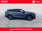 Certified 2022 Toyota Highlander XLE image 2