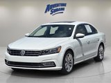 Used 2017 Volkswagen Passat 3.6 SEL Premium image 2