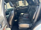 Used 2019 Ford Explorer Platinum image 4