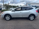 Used 2011 Nissan Rogue SV image 2