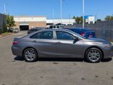 Used 2017 Toyota Camry SE image 4