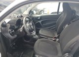 Used 2016 smart fortwo Coupe image 5