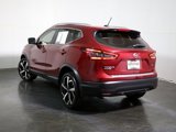 Used 2020 Nissan Rogue Sport SL w/ Premium Package image 2