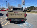 Used 2020 Jeep Gladiator Overland image 4