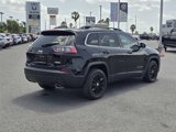Used 2022 Jeep Cherokee Latitude Lux image 3