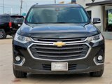 Used 2021 Chevrolet Traverse LT image 2