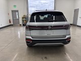 New 2025 Volkswagen Taos SE image 4
