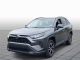 Used 2021 Toyota RAV4 LE image 3