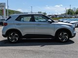 Used 2021 Hyundai Venue SEL w/ Cargo Package image 4