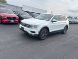 Used 2018 Volkswagen Tiguan S image 3