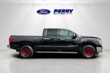 Used 2017 Nissan Titan SV image 3