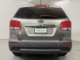Used 2012 Kia Sorento LX w/ Convenience Pkg image 4