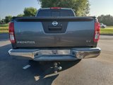 Used 2016 Nissan Frontier SV image 4