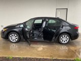 Used 2021 Toyota Corolla LE image 6