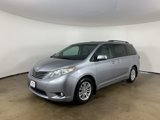 Used 2017 Toyota Sienna XLE image 2