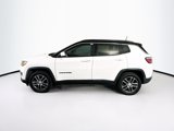 Used 2018 Jeep Compass Latitude image 4