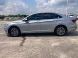 Used 2019 Volkswagen Jetta R-Line image 2