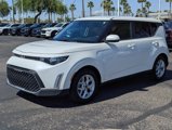 Used 2023 Kia Soul LX w/ LX Technology Package image 5