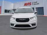 Used 2023 Chrysler Pacifica Touring-L image 2