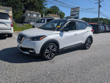 Used 2018 Nissan Kicks SR image 2