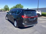 Used 2021 Chrysler Pacifica Touring-L image 2