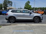 Used 2024 Volkswagen Taos S image 6