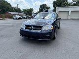 Used 2013 Dodge Avenger SE image 2