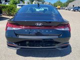 Used 2023 Hyundai Elantra SEL w/ Convenience Package image 4