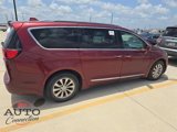 Used 2019 Chrysler Pacifica Touring-L image 5