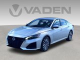 Used 2023 Nissan Altima 2.5 SV image 3