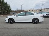 Used 2022 Toyota Camry SE image 6