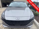 Used 2023 Hyundai Elantra SEL w/ Convenience Package image 2