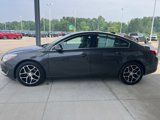 Used 2017 Buick Regal Sport Touring image 2