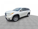 Used 2014 Toyota Highlander LE image 4