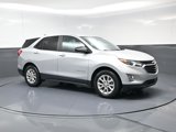 Used 2020 Chevrolet Equinox LS w/ LS Convenience Package image 2