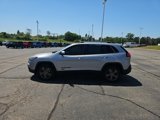 Used 2017 Jeep Cherokee Latitude w/ Cold Weather Group image 6